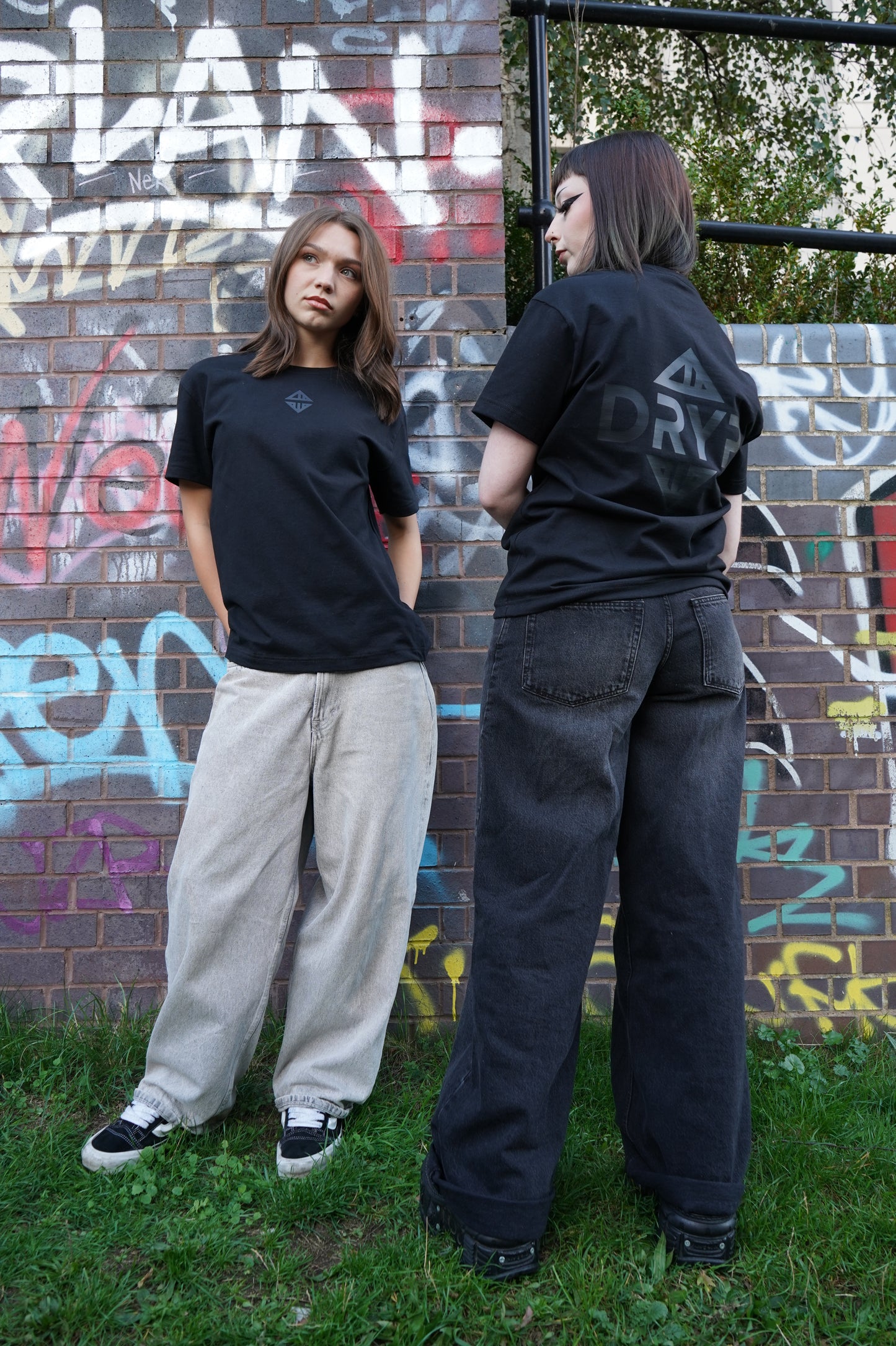 'EDITION ONE' Relaxed fit heavyweight tee (Monotone design)