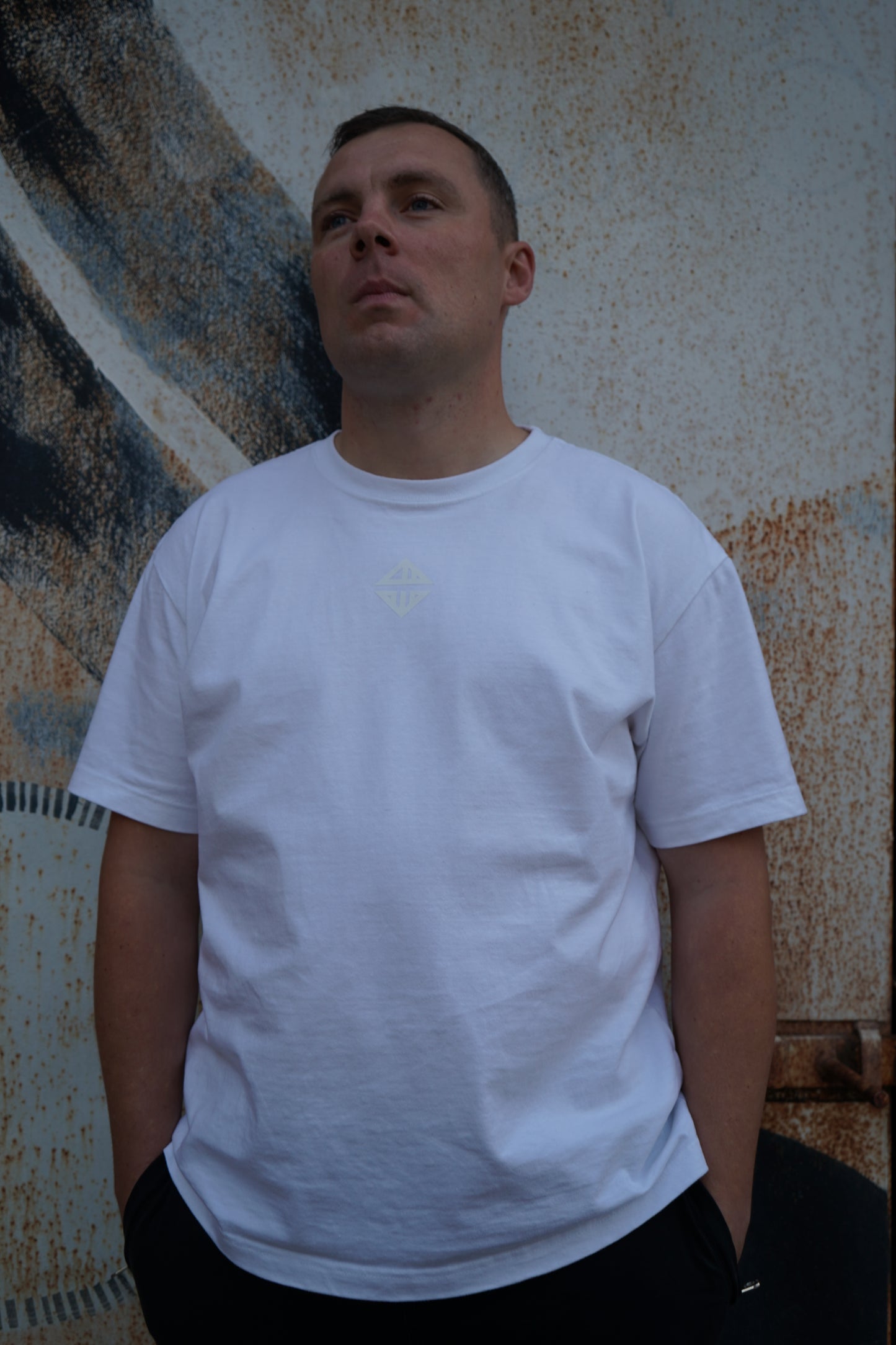 'EDITION ONE' Relaxed fit heavyweight tee (Monotone design)